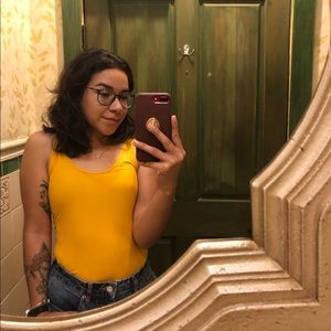 Meet your Posher, Deniz